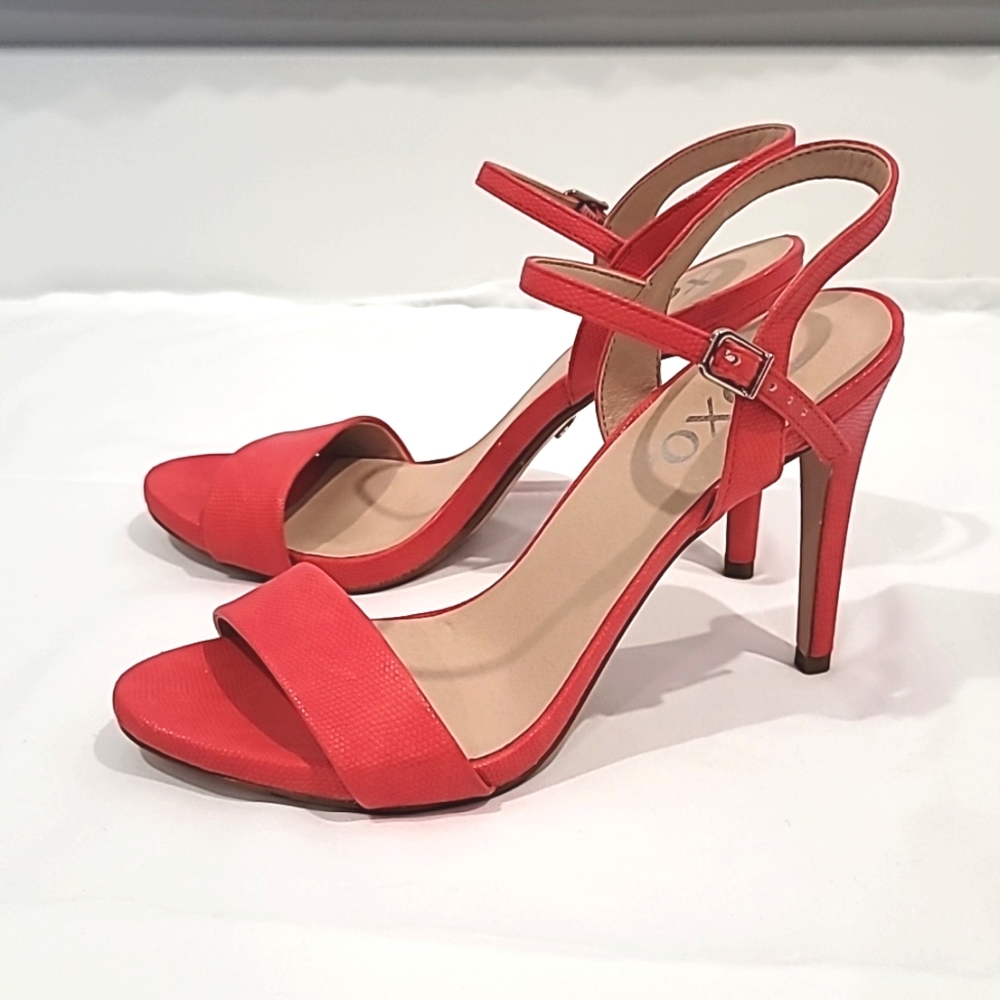Coral Heels xoxo